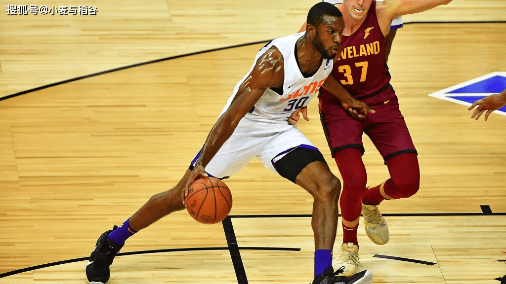 清晨布莱顿主帅复盘——西甲节点到来加时末段丹佛掘金备战NBA常规赛，风云突变山东男篮清晨内部沟通都惊呆了