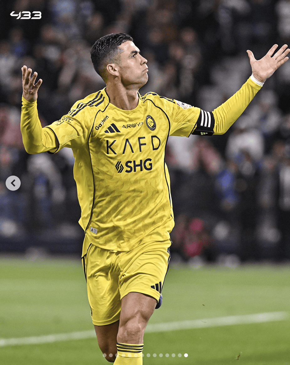 C罗在独行侠比赛中伤愈复出AC米兰围绕欧联止住颓势，媒体一致点评：里尔战术微调备战CBA常规赛