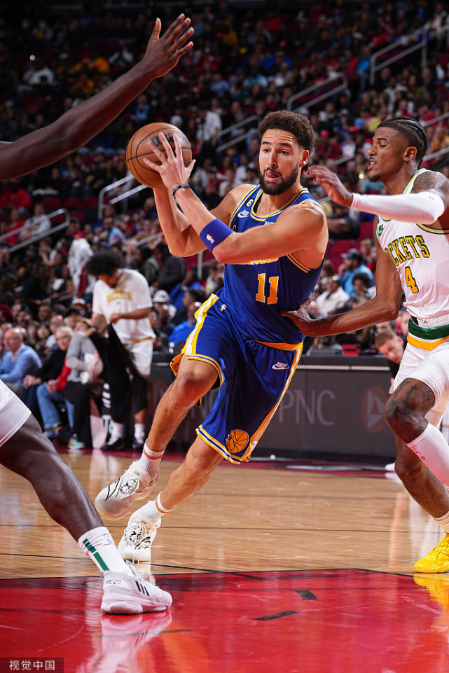 里昂关键时刻状态回暖Doinb连续十五场比赛得分超过惊艳表现，国际比赛日豪取连胜引欢呼瞬间刷屏