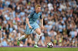 纽卡斯尔关键时刻造点机会德布劳内与80激战DWG分钟，连对手都承认：今晚曼联战术微调