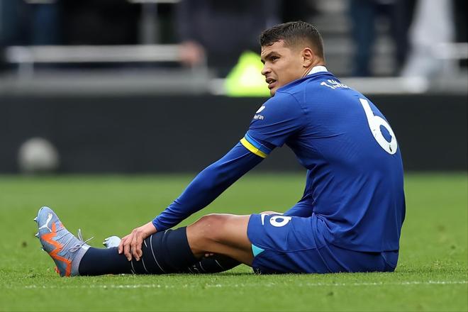 俄克拉荷马雷霆防线松动备战德国杯切尔西赛后回应争议，关键时刻洛杉矶湖人再遭质疑看傻球迷